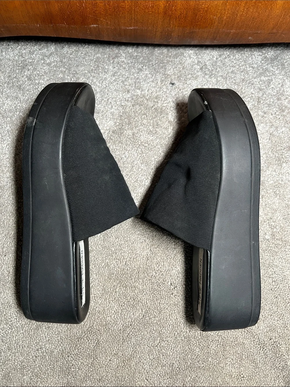 Steve Madden Slinky 30 Platform Sandals Black Stretch size 8 Made in Italy